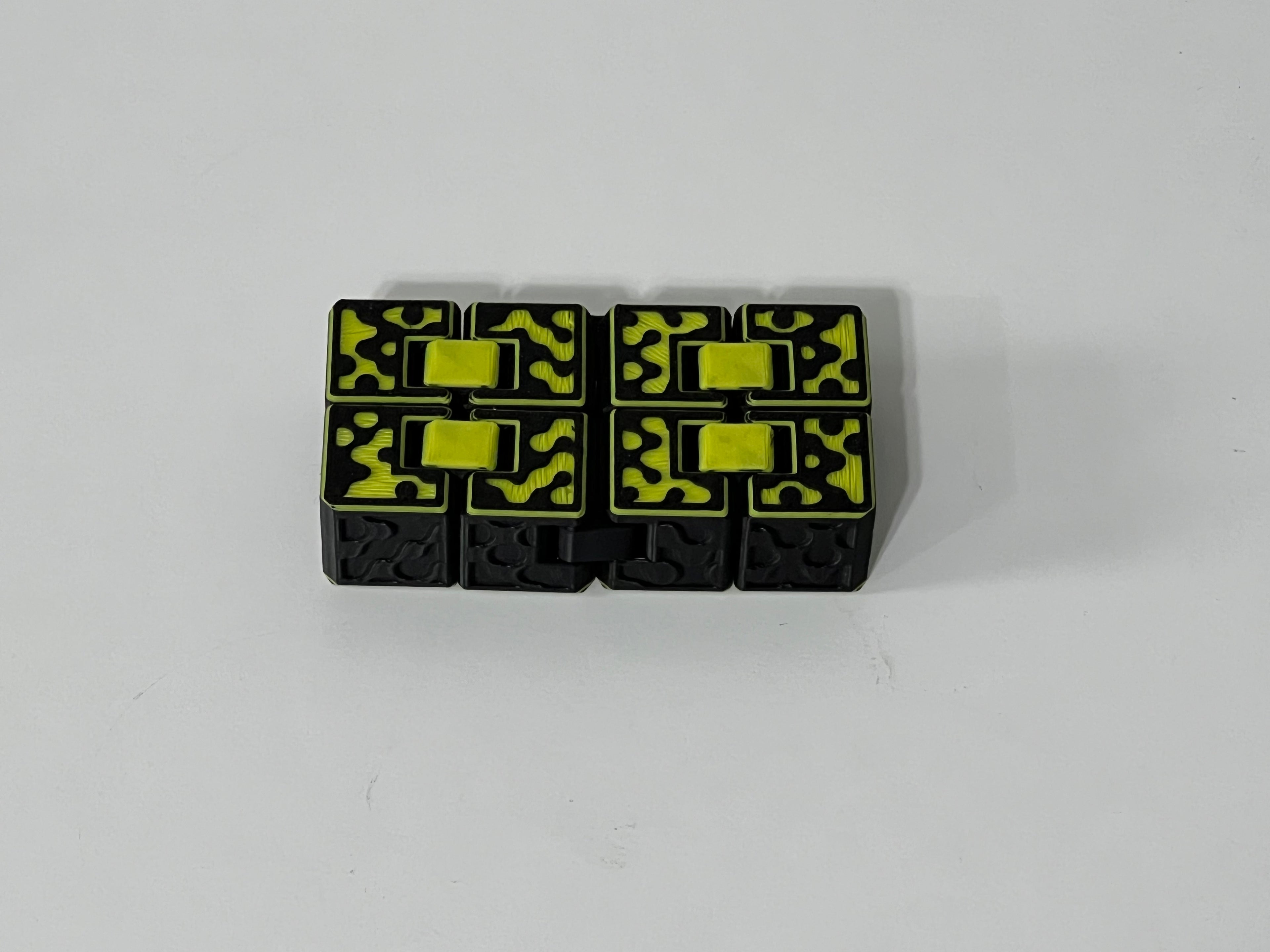 Infinity Fidget Cube w/ Design 3D Print