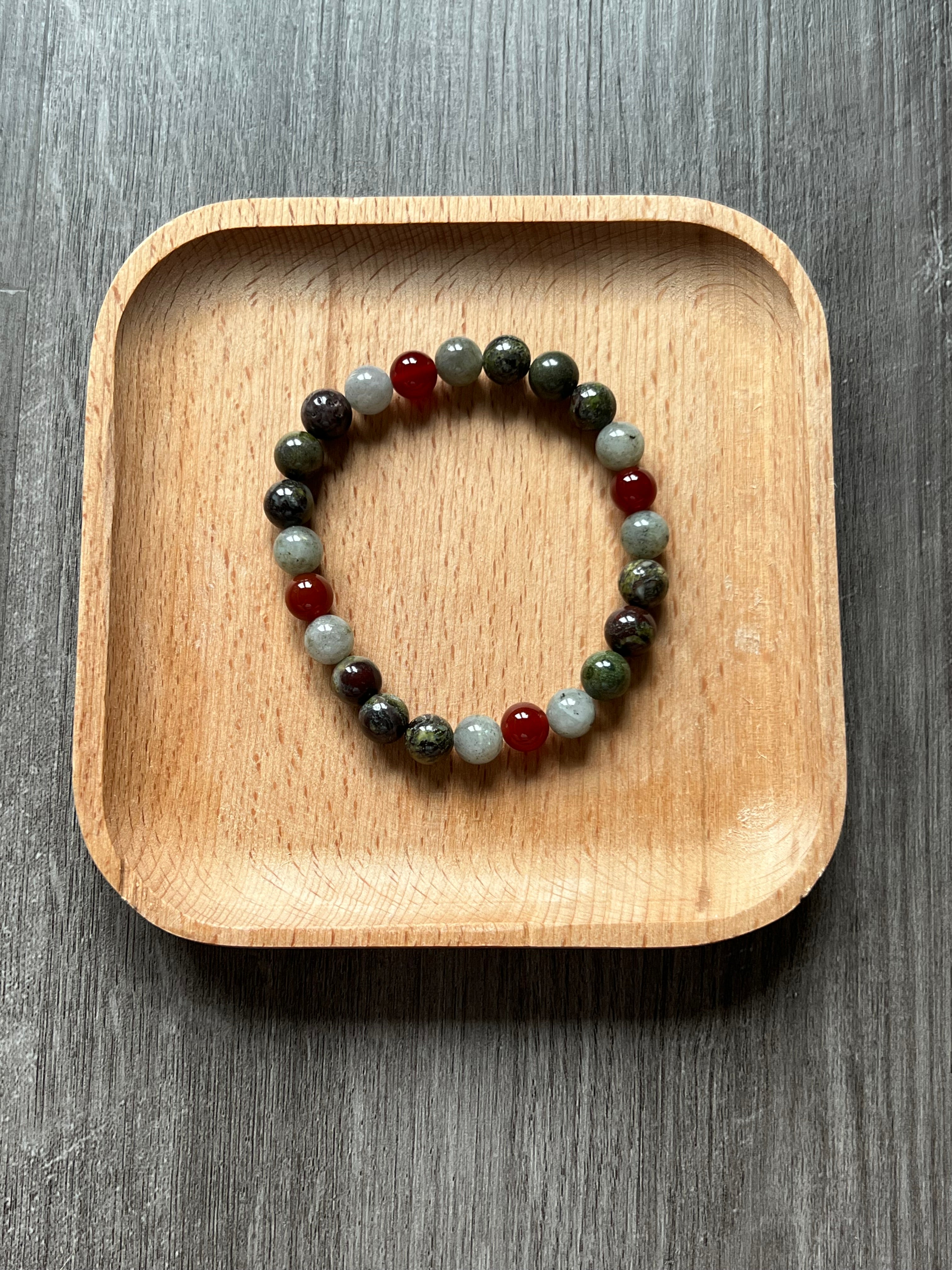 Carnelian, Labradorite, and Dragon Bloodstone Bracelet - 8 mm