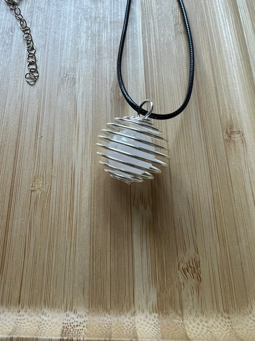 18 mm Clear Quartz Stone Necklace