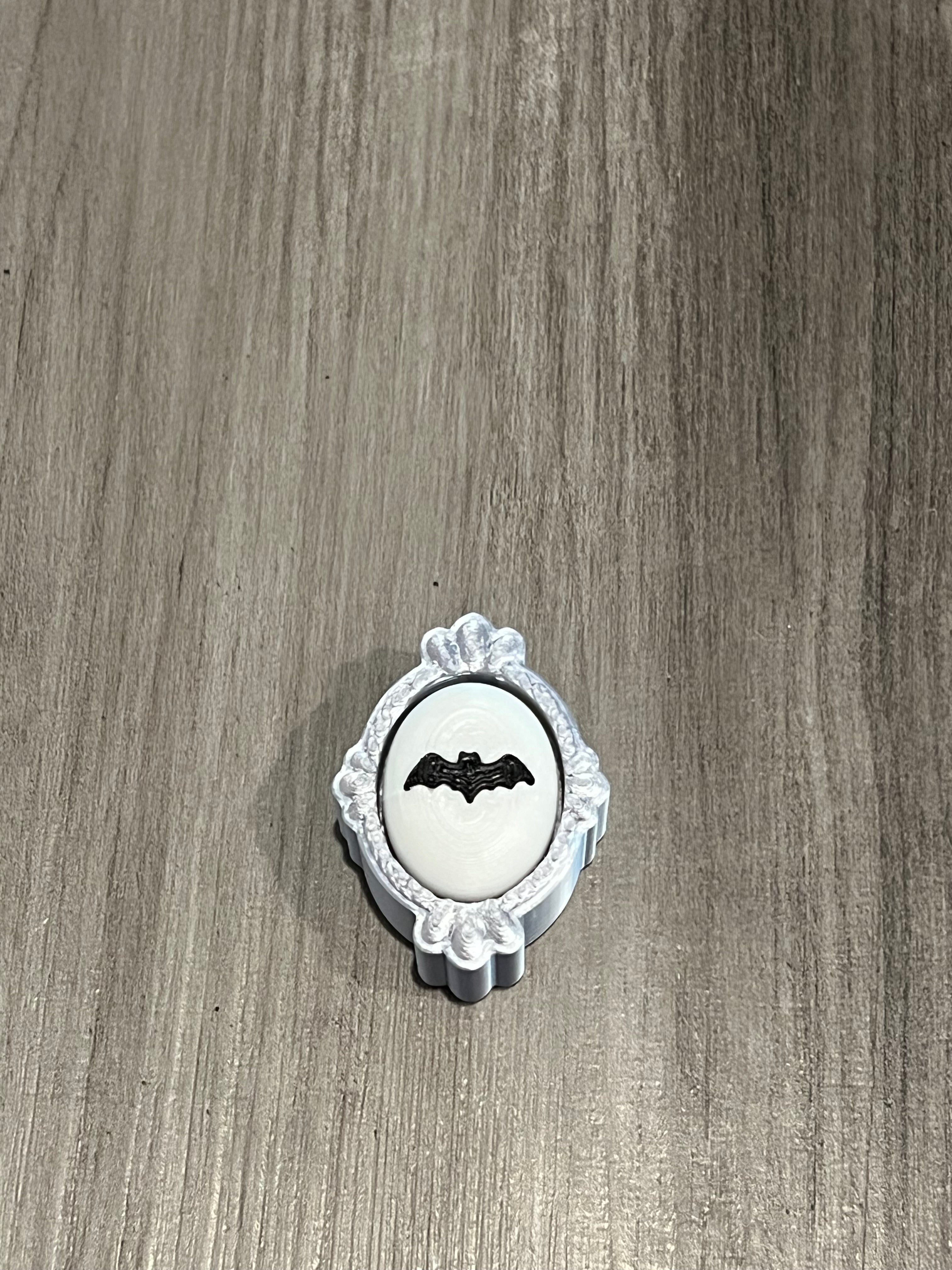 Antique Frame Fidget Clicker 3D Print