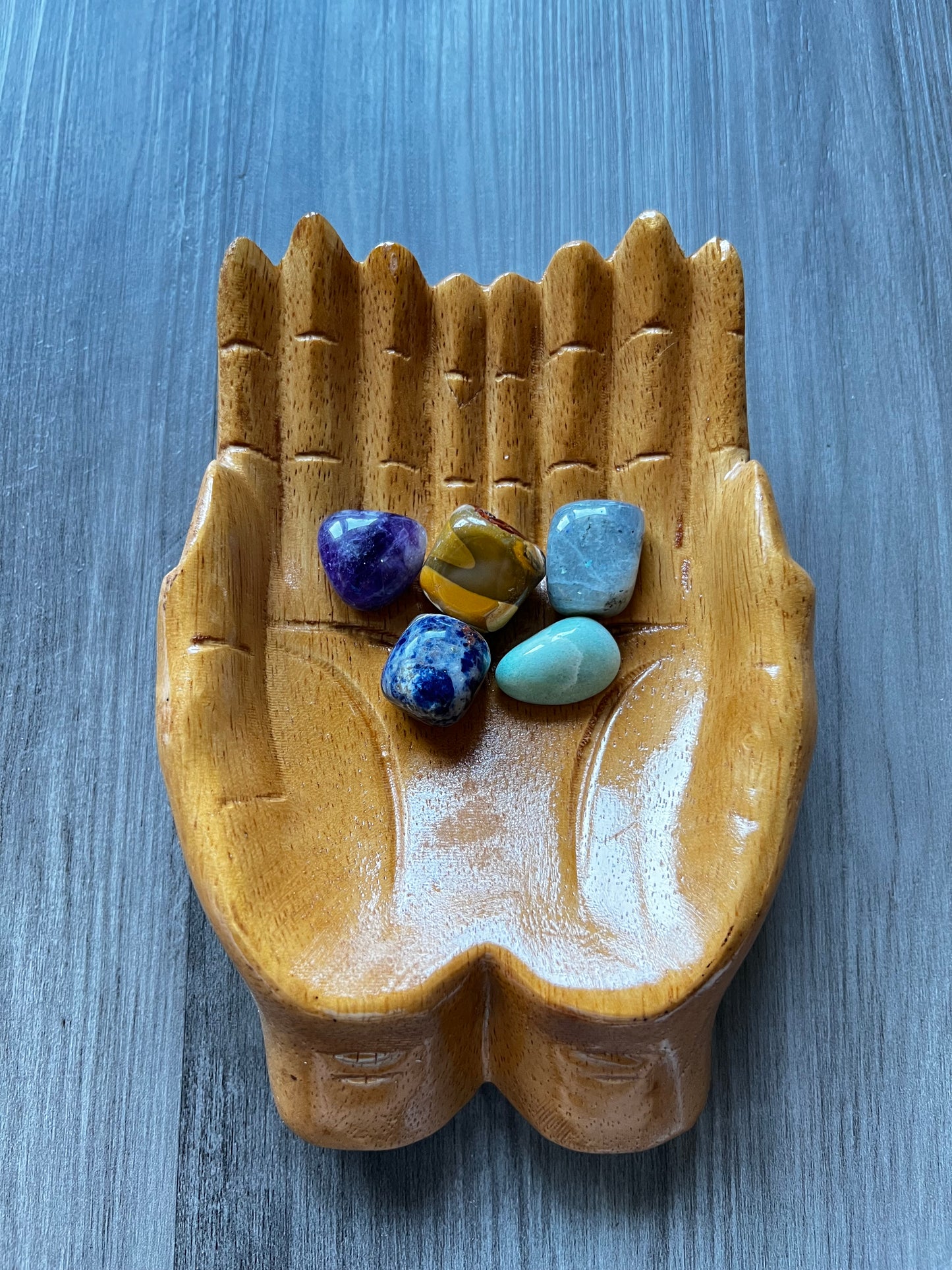 Crystals for Aquarius