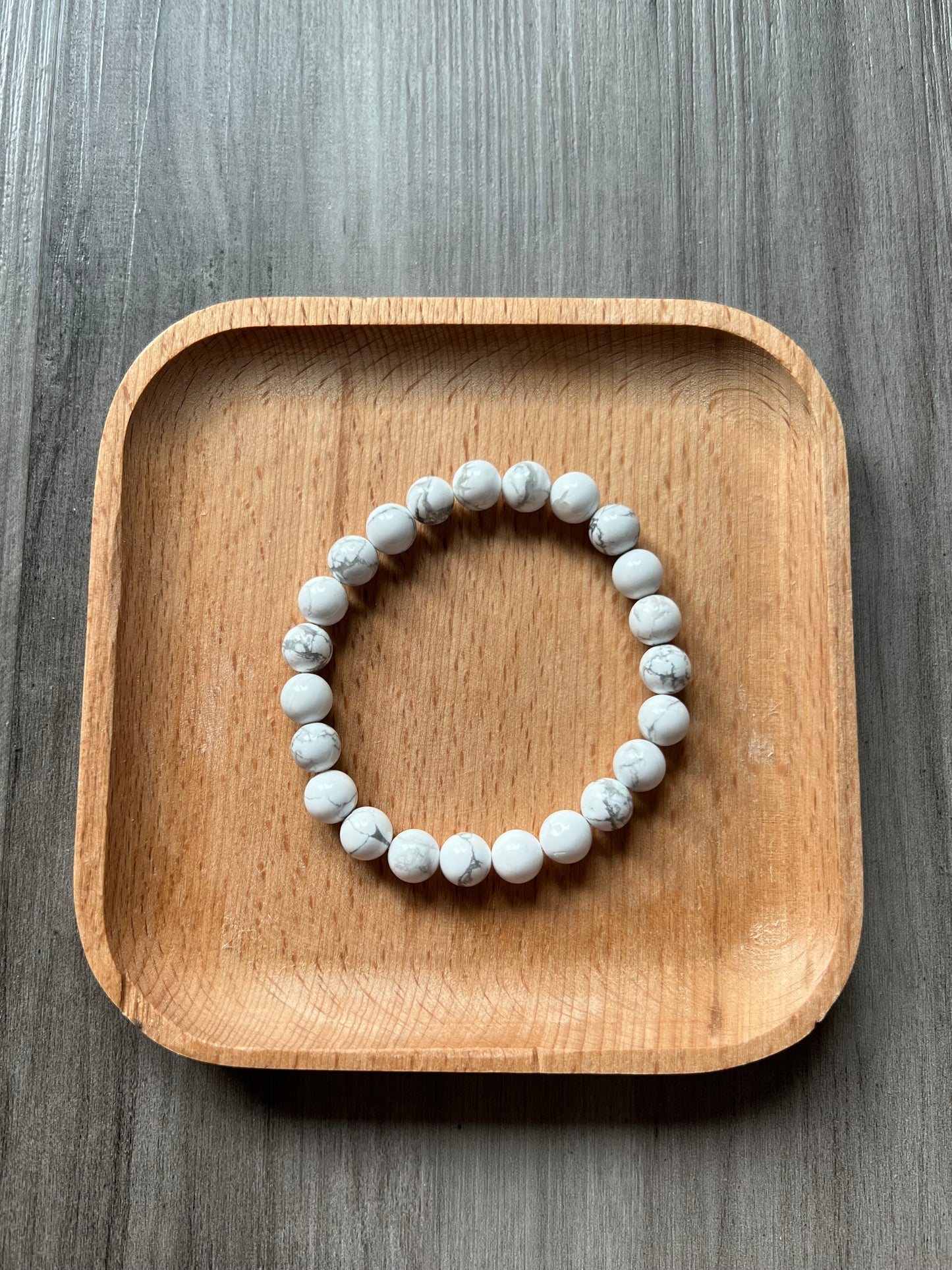 White Howlite Bracelet - 8 mm