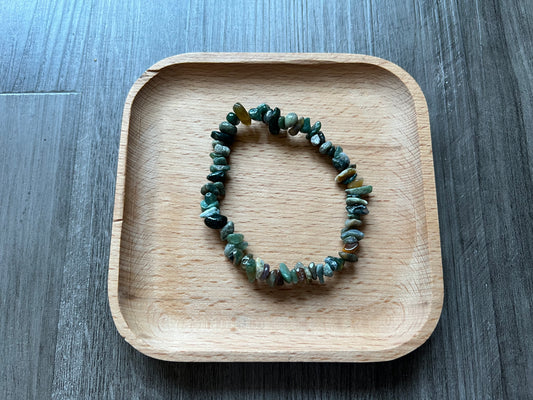 Moss Agate Chip Bracelet