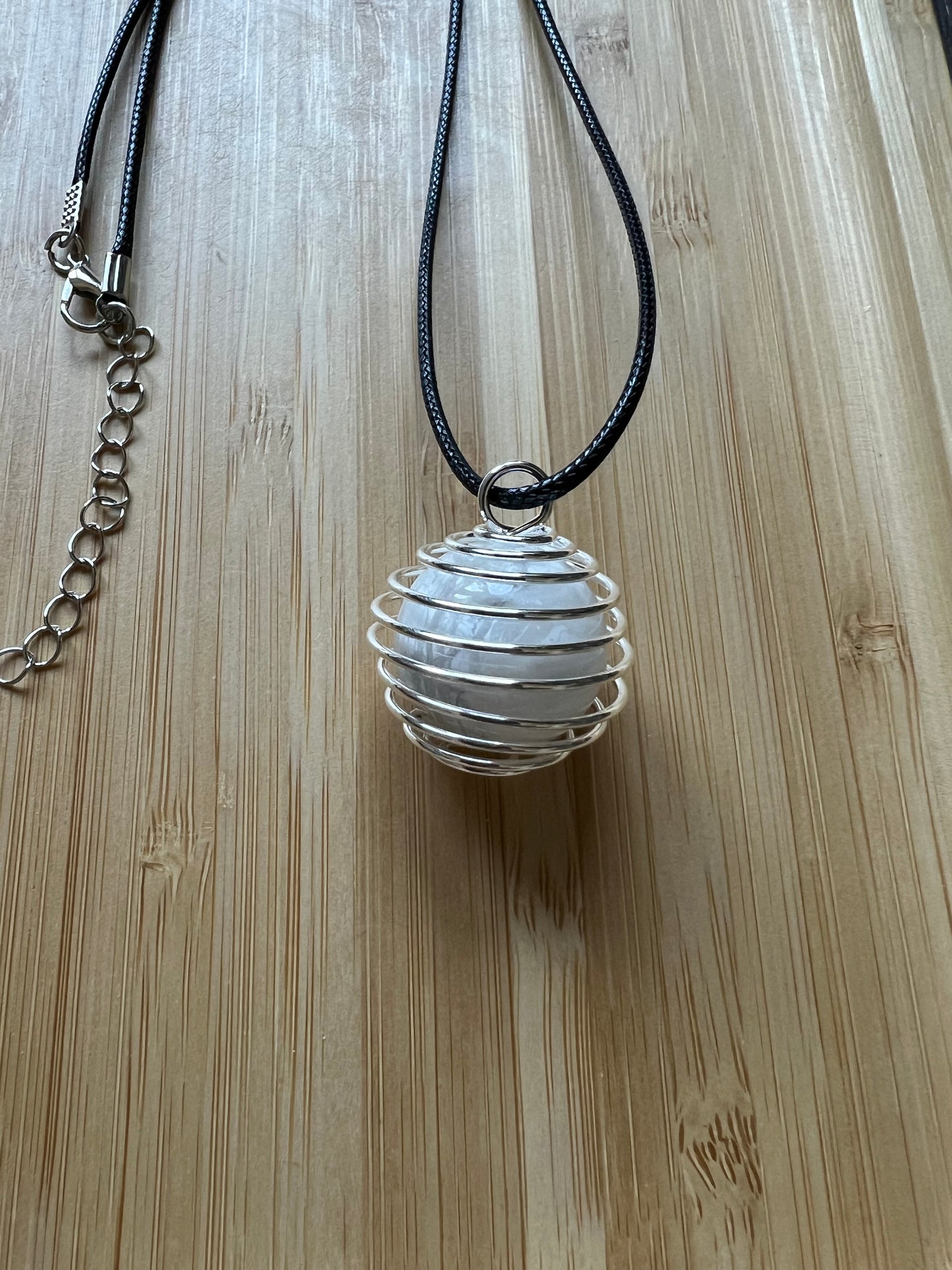 20 mm White Howlite Stone Necklace