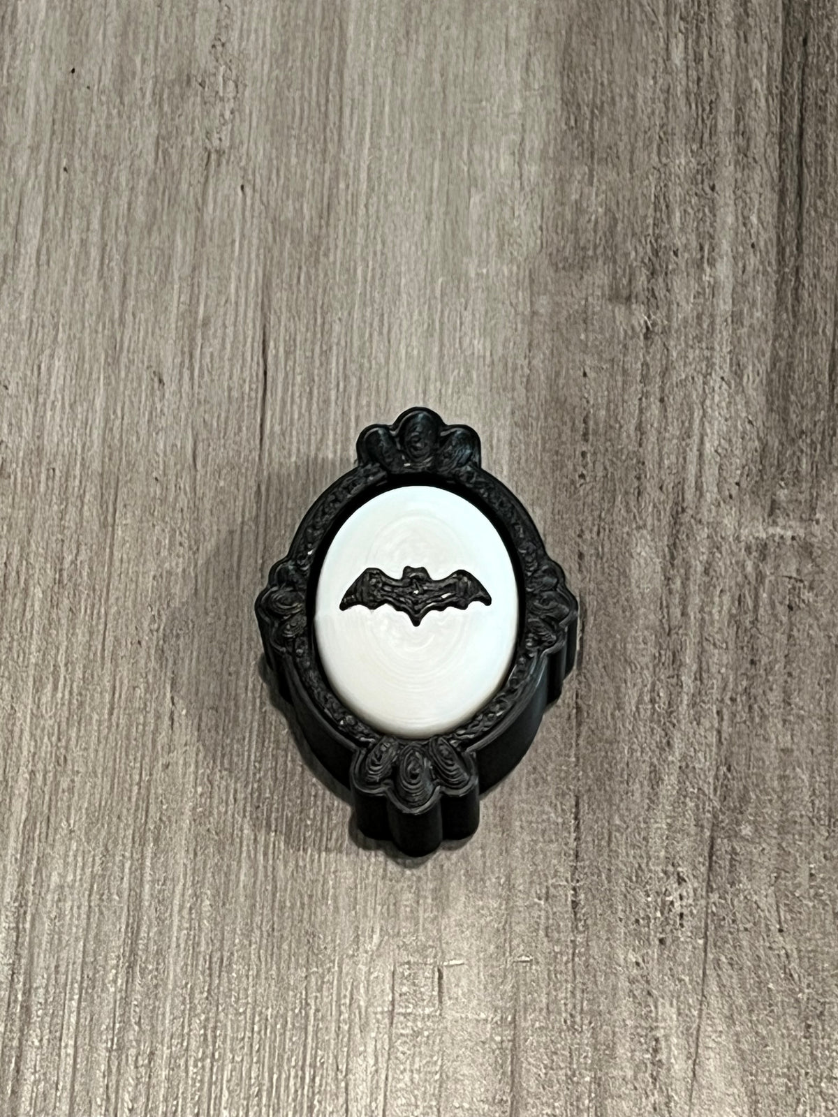 Antique Frame Fidget Clicker 3D Print