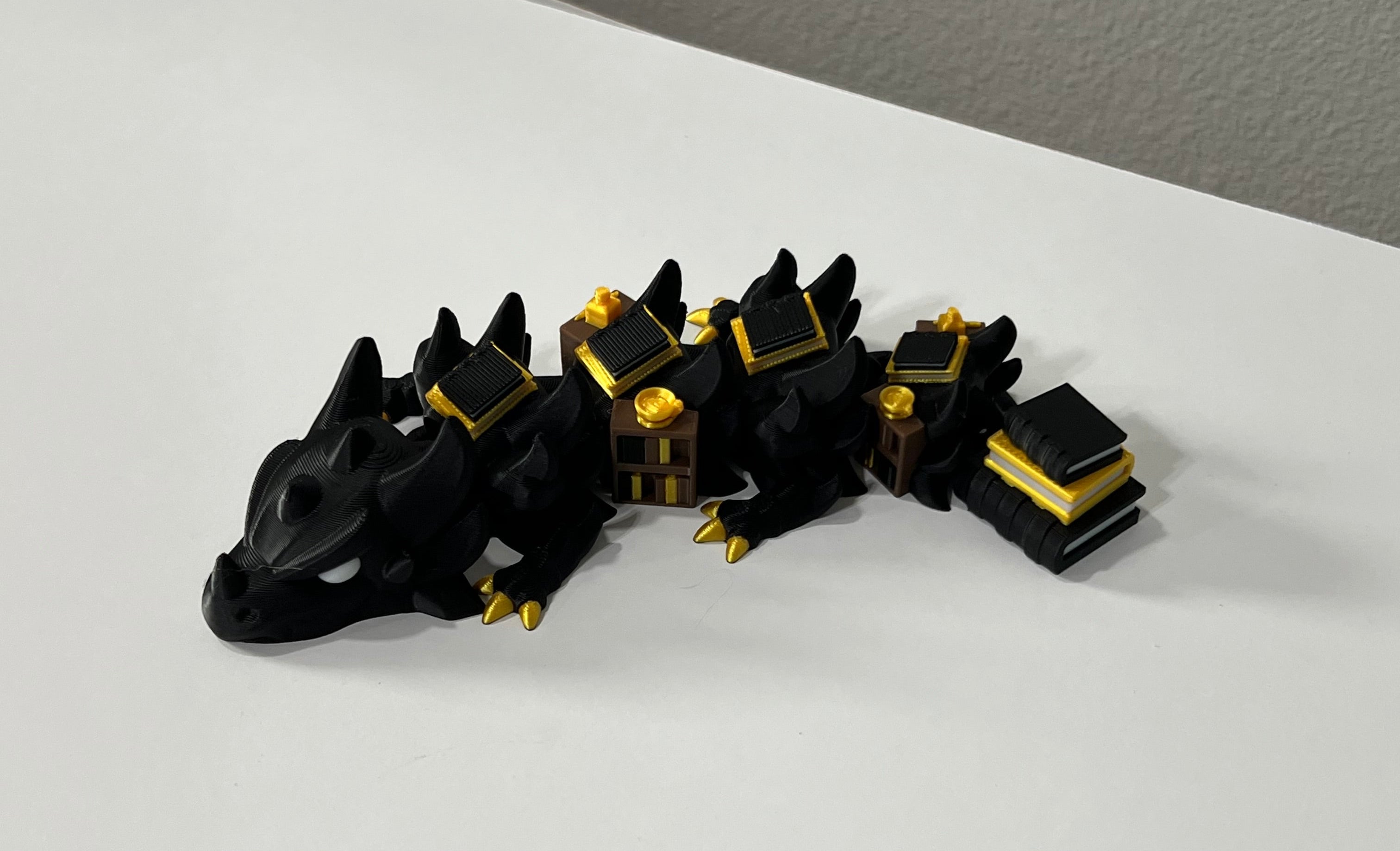 Book Dragon - Small - 3D Print